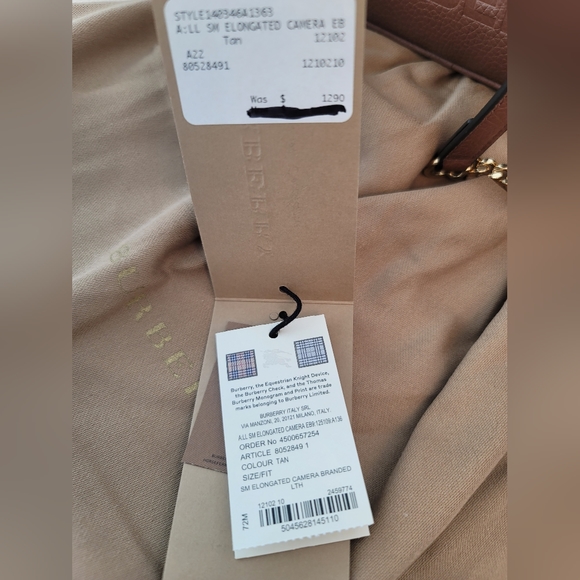 (NWT) Authentic Burberry tan leather elongated crossbosy camera bag - Picture 10 of 12